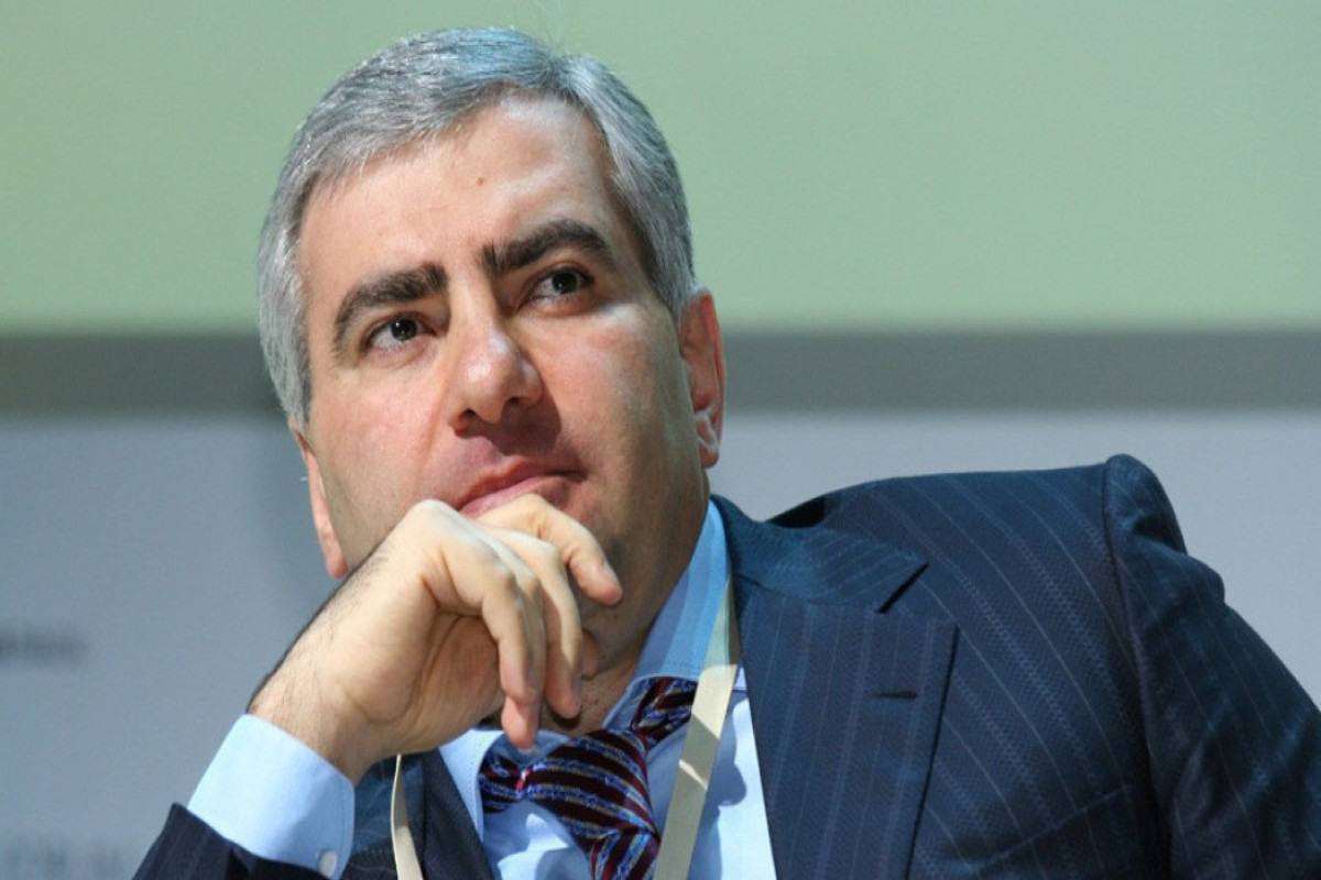 В Forbes посчитали деньги Карапетяна: половина бюджета Армении